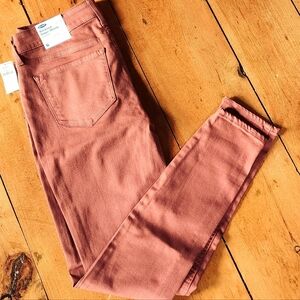Old Navy Rockstar Super Skinny, color pretty penny